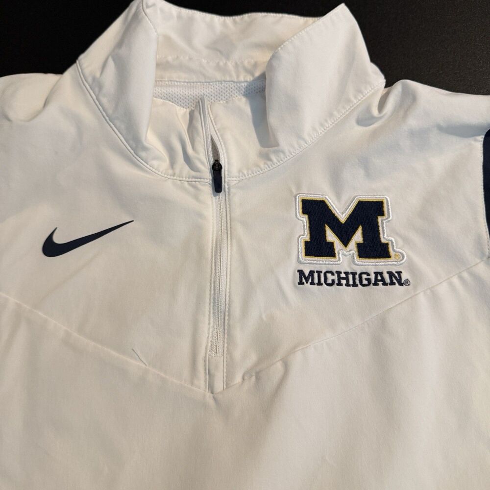 Michigan Wolverines Nike Sideline Engineered Half-Zip Pullover Jacket XL - Picture 2 of 7